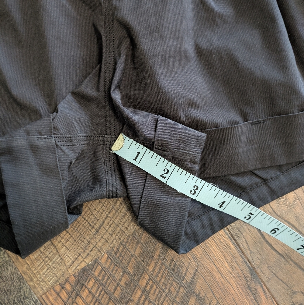 Lululemon Stroll at Sundown Shorts Size 4 Black High-Rise Athletic Casual Hiking - Picture 8 of 8